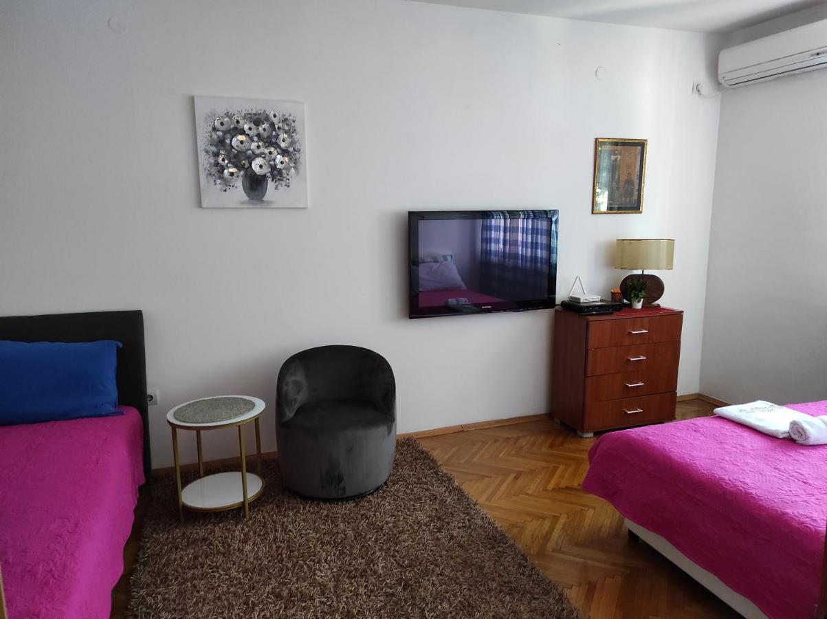 Appartamento Stan U Centru Podgorica Esterno foto